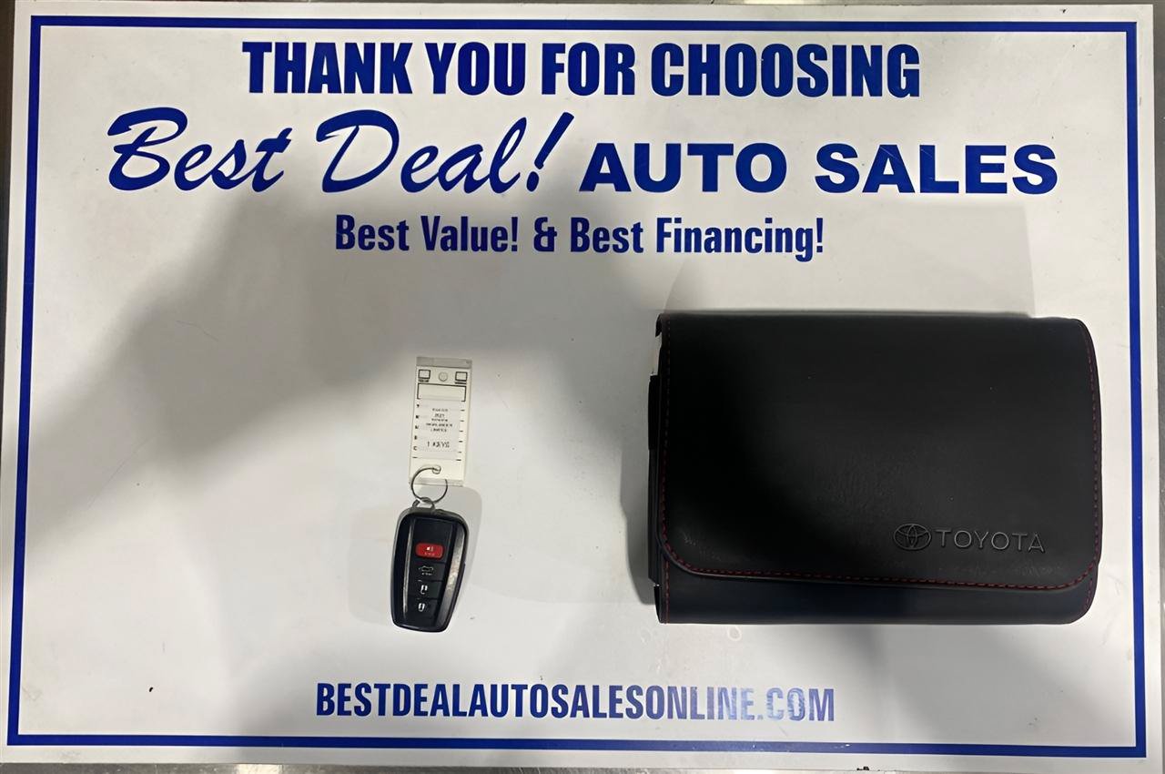 Used 2021 Toyota Highlander Limited AWD/4WD image 35