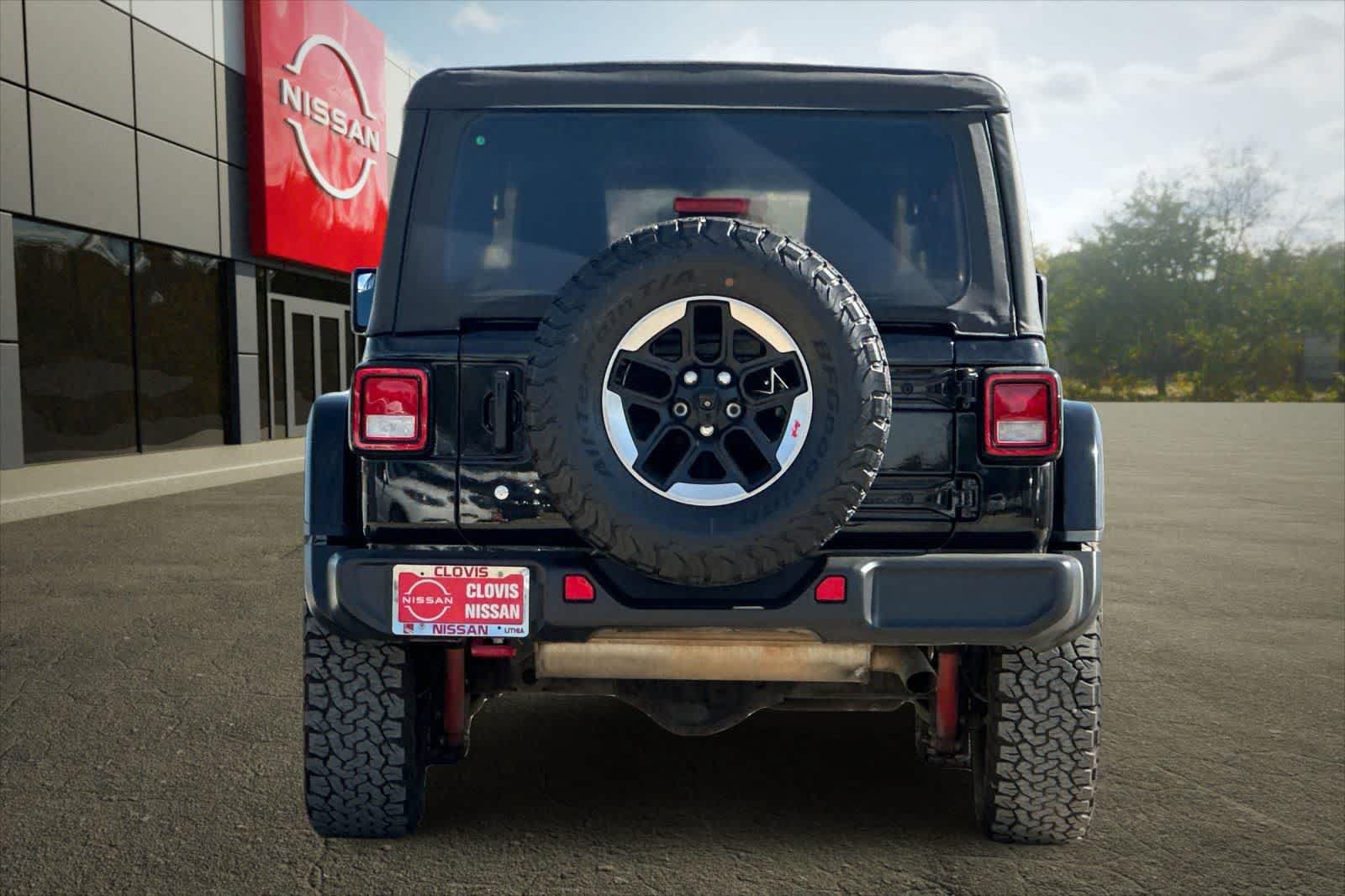 Used 2019 Jeep Wrangler Unlimited Rubicon AWD/4WD image 8