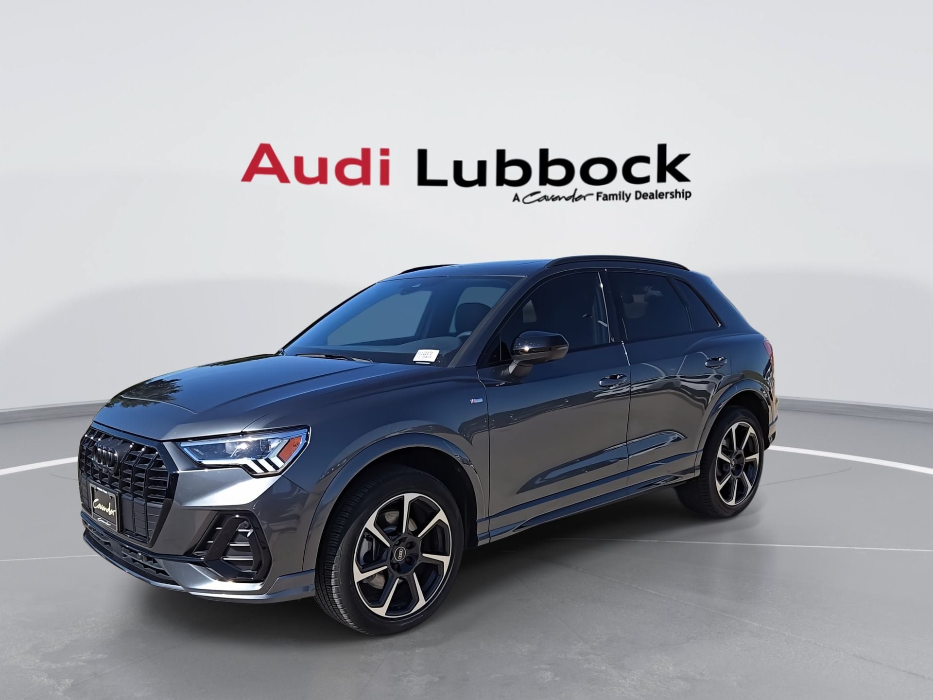 Certified 2025 Audi Q3 2.0T Premium Plus w/ Premium Plus Package AWD/4WD image 4
