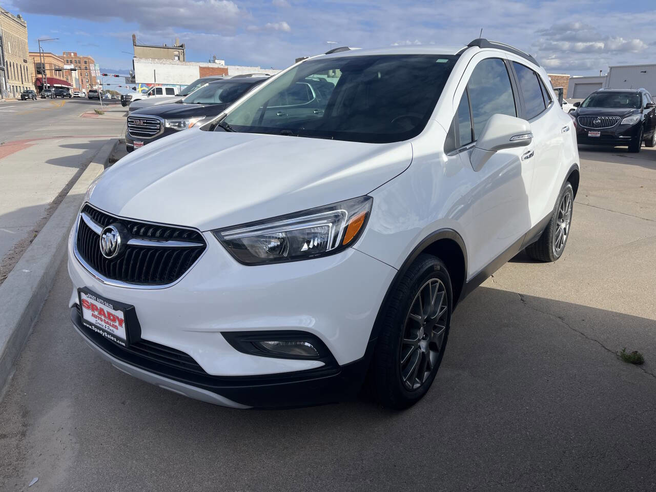Used 2019 Buick Encore Sport Touring AWD/4WD image 5