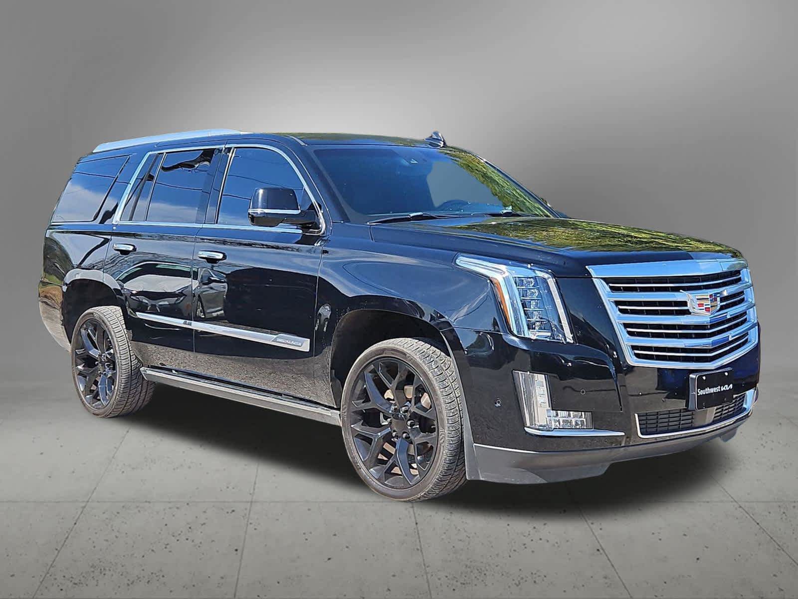 Used 2017 Cadillac Escalade Platinum AWD/4WD image 8
