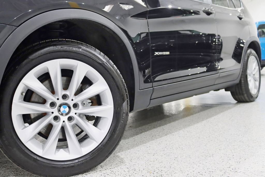 Used 2017 BMW X3 xDrive28i image 4