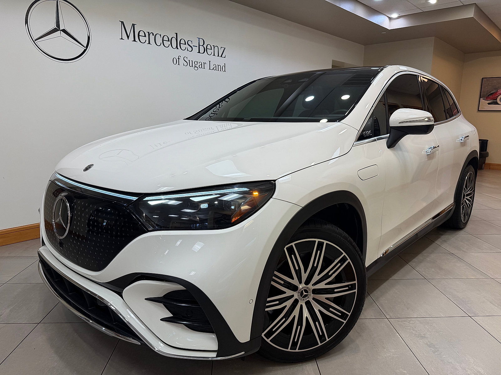 Certified 2023 Mercedes-Benz EQE 500 4MATIC SUV image 1