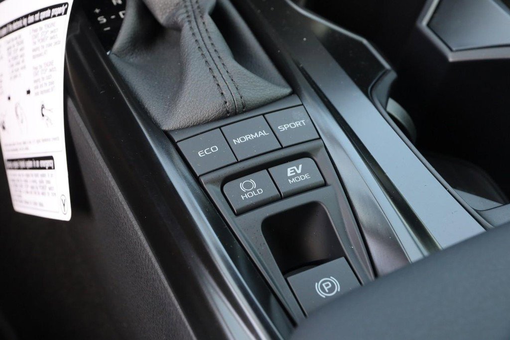 New 2026 Toyota Camry LE image 18