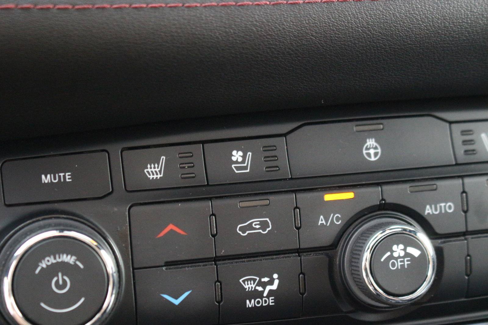 Used 2022 Dodge Durango R/T AWD/4WD image 27