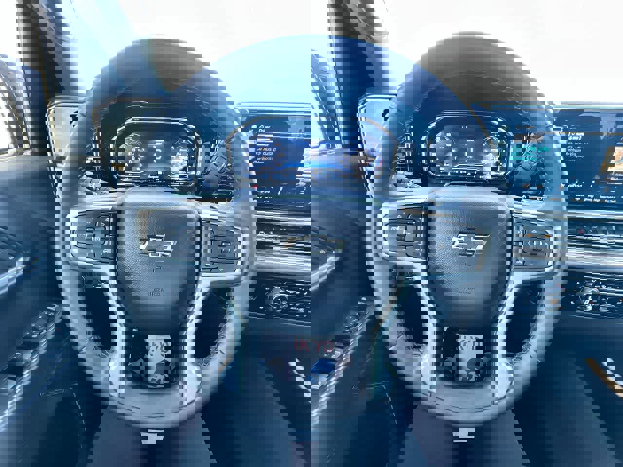 Used 2024 Chevrolet Silverado 1500 RST w/ Z71 Off-Road Package image 11