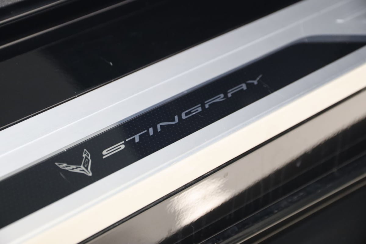Used 2022 Chevrolet Corvette Stingray Preferred Cpe w/ Z51 Performance Package RWD image 18