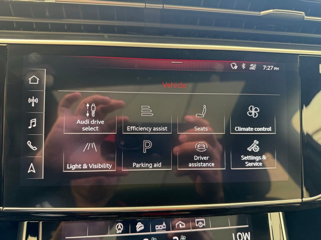 Used 2020 Audi Q7 2.0T Premium Plus w/ Premium Plus Package AWD/4WD image 50