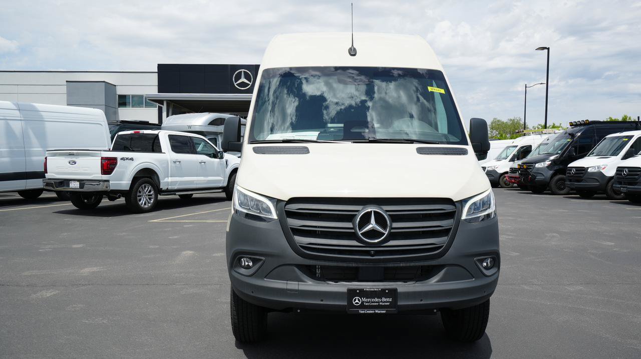New 2026 Mercedes-Benz Sprinter 2500 image 2