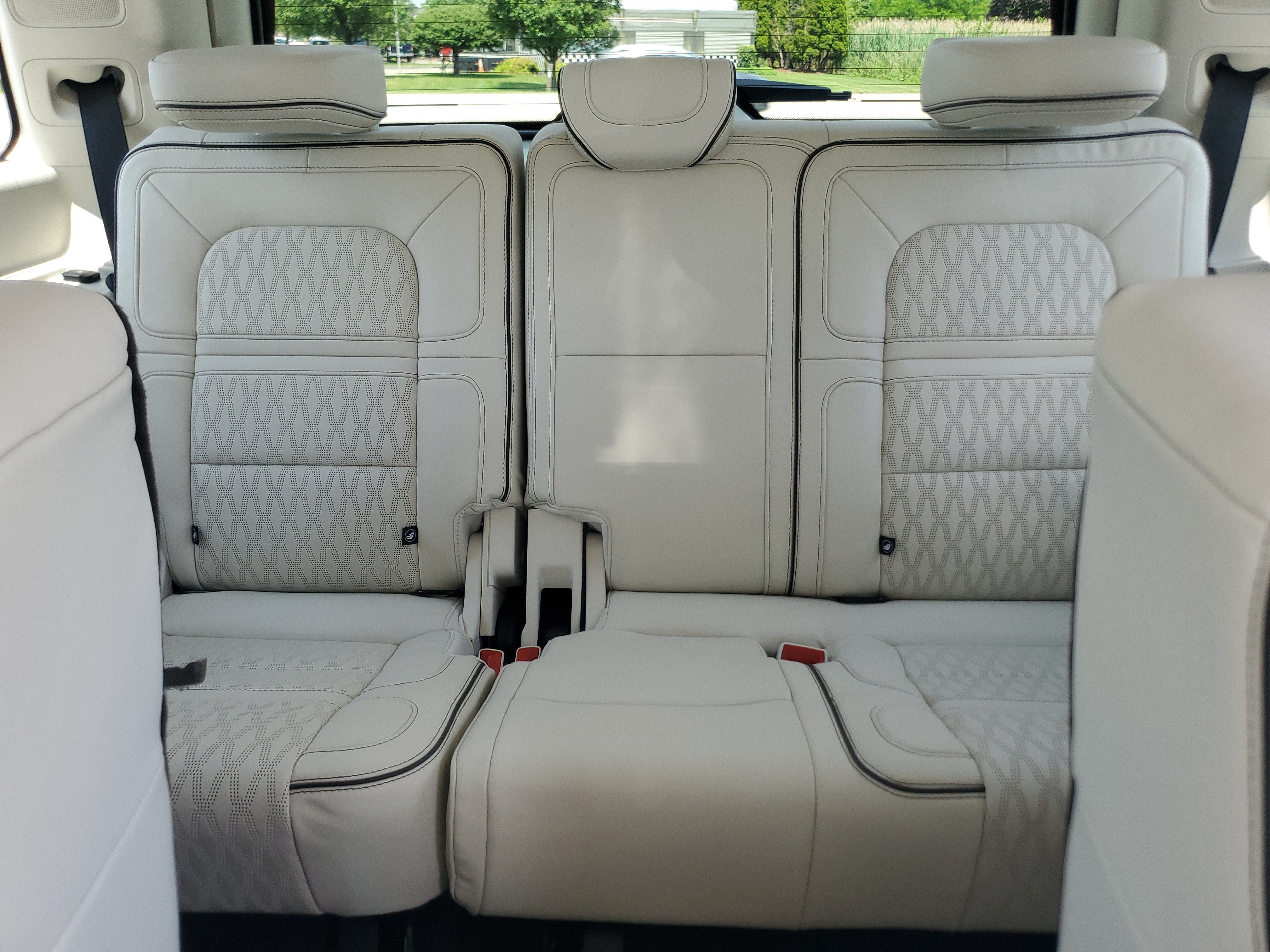 Certified 2024 Lincoln Navigator Black Label AWD/4WD image 20