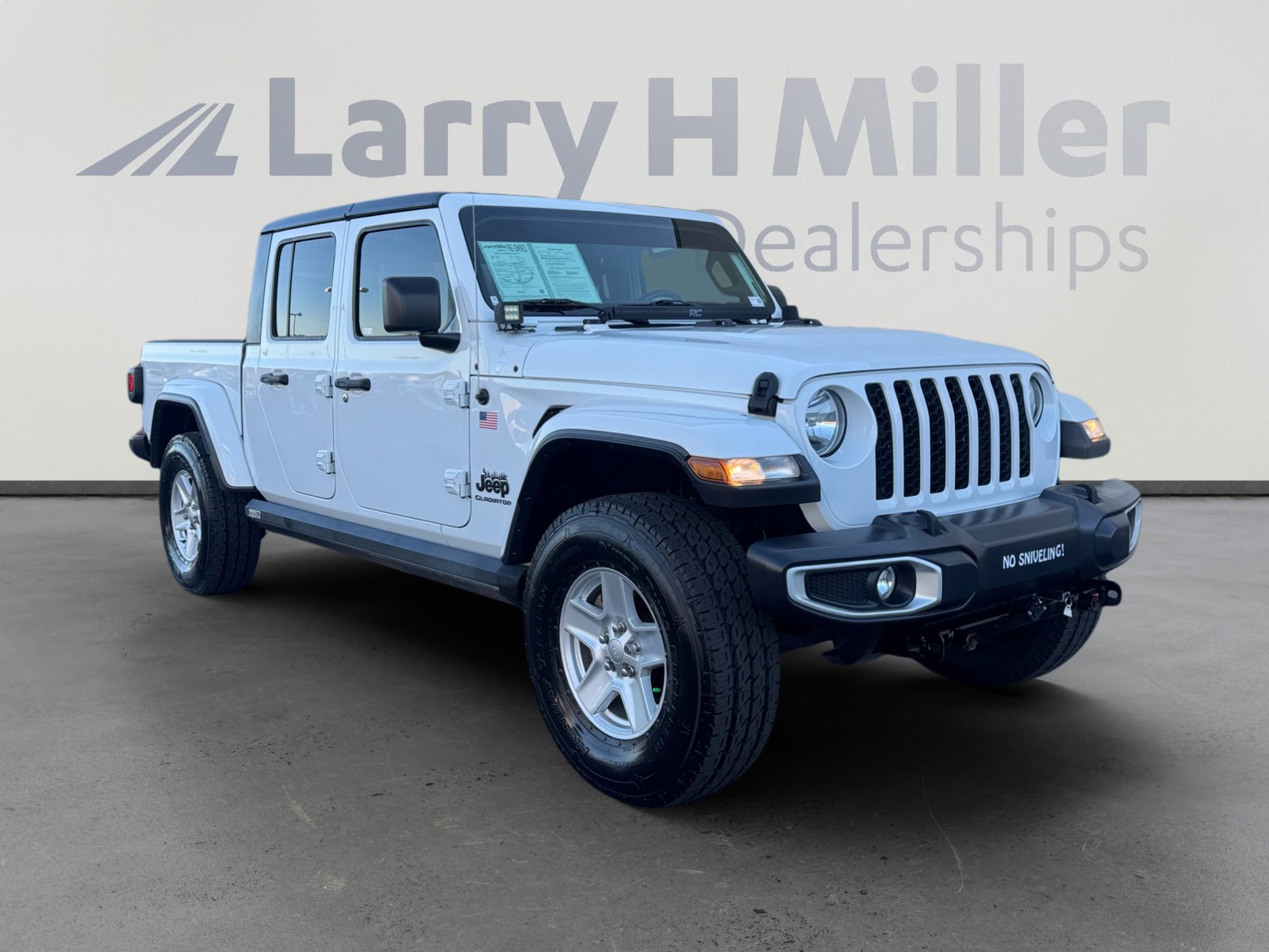 Used 2021 Jeep Gladiator Sport image 7