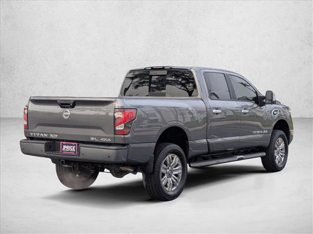 Used 2020 Nissan Titan SL w/ Moonroof Package image 5