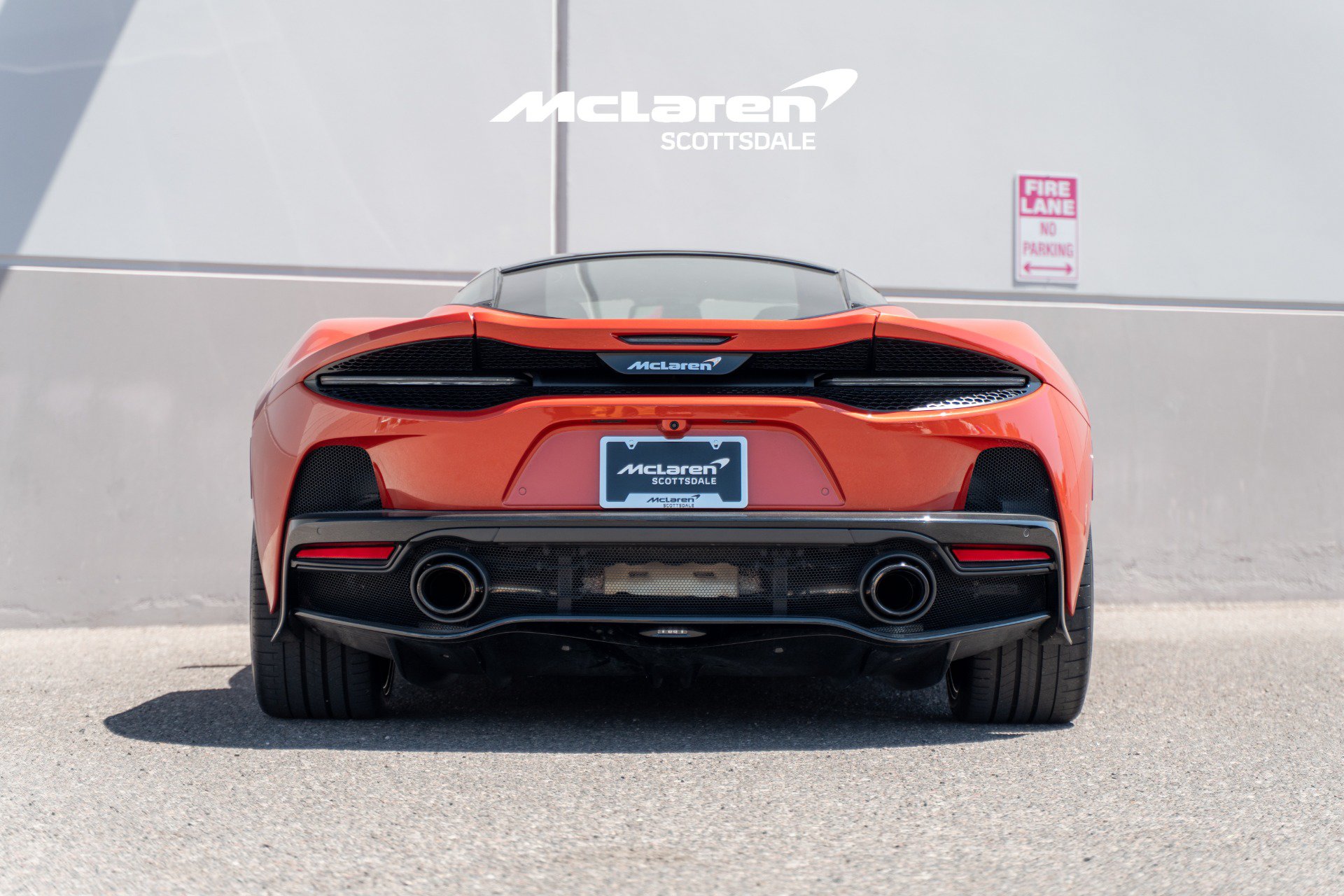 Used 2023 McLaren GT RWD image 6