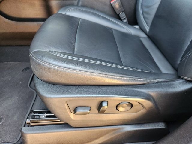 Used 2021 Chevrolet Suburban Z71 image 26