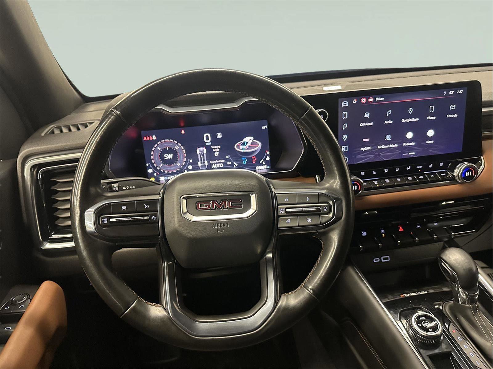 Certified 2024 GMC Canyon AT4 w/ AT4 Premium Package image 38