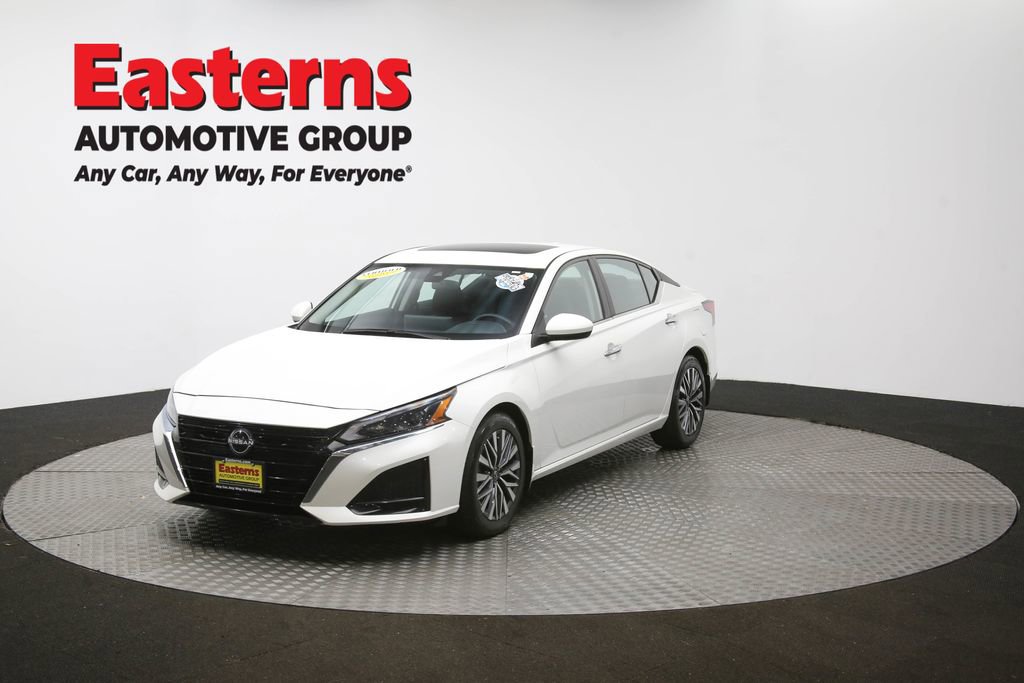 Used 2024 Nissan Altima 2.5 SV w/ SV Premium Package image 55