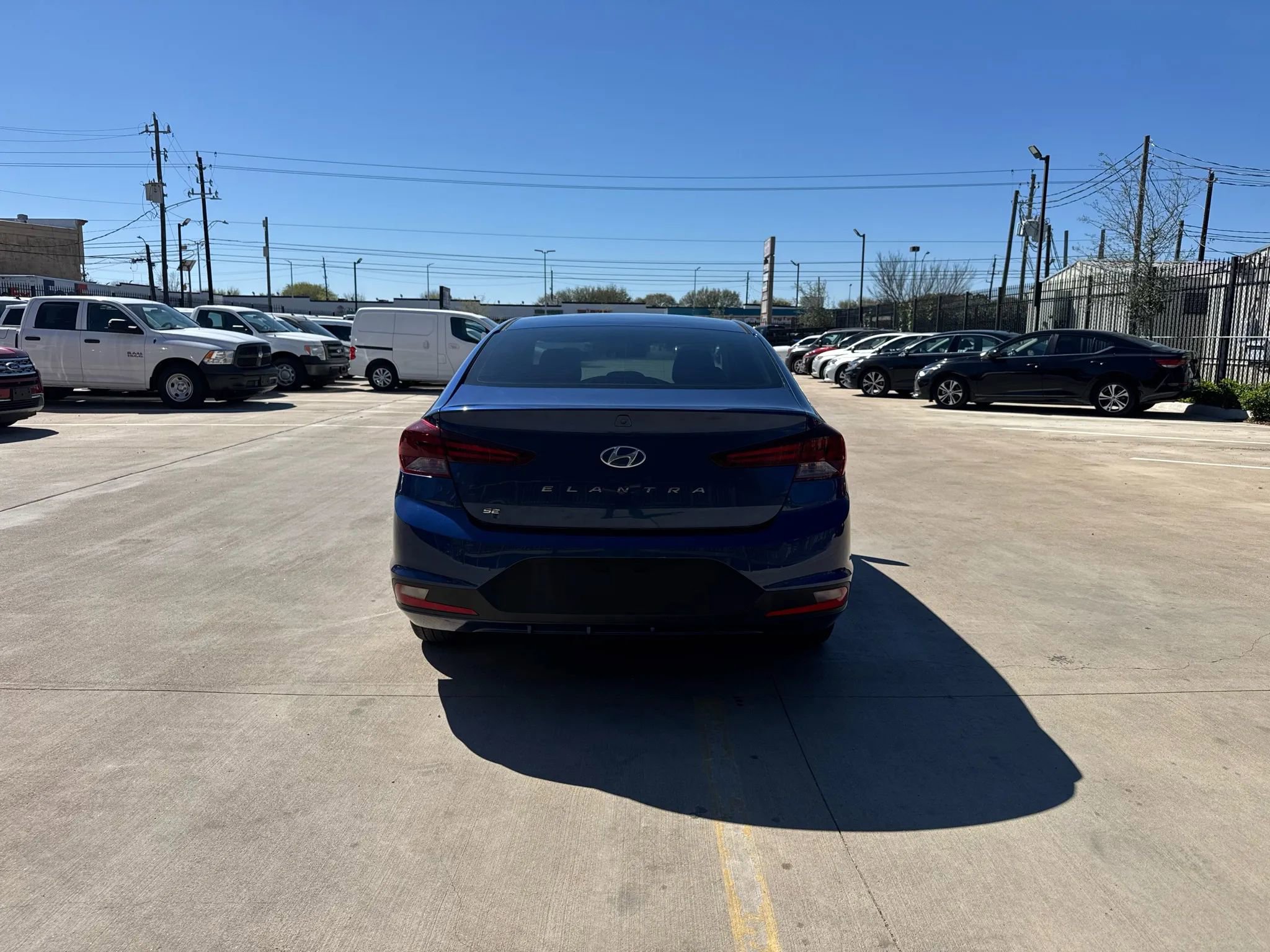Used 2020 Hyundai Elantra SE image 7