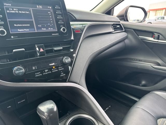 Used 2021 Toyota Camry SE image 28
