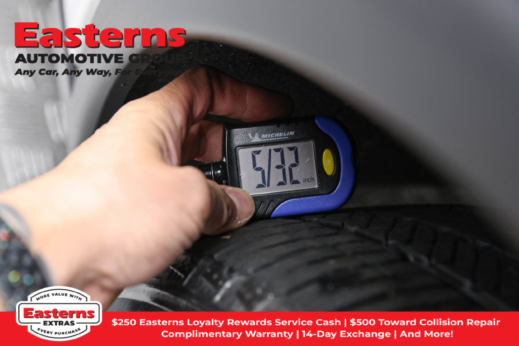 Used 2023 Acura MDX w/ Technology Package AWD/4WD image 31