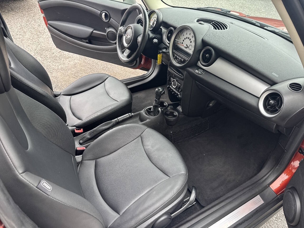 Used 2013 MINI Cooper Clubman FWD image 15