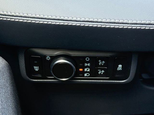 New 2026 Ford Mustang Mach-E Select image 21