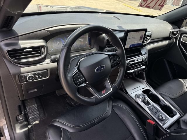 Used 2024 Ford Explorer ST AWD/4WD image 25