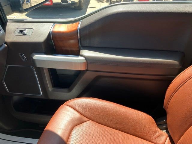 Used 2020 Ford F150 King Ranch w/ Equipment Group 601A Luxury AWD/4WD image 18