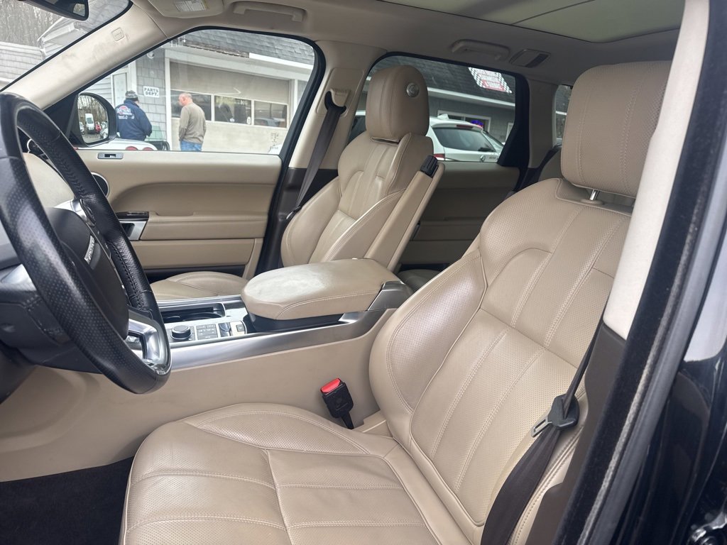 Used 2016 Land Rover Range Rover Sport HSE image 34