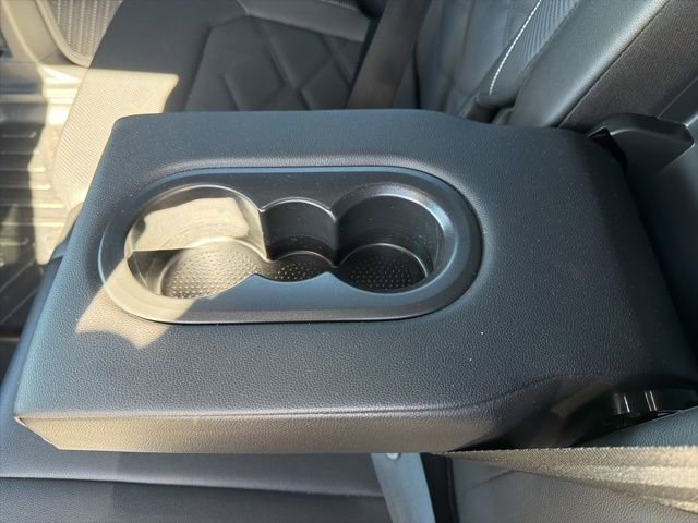 Used 2024 Volkswagen Atlas Cross Sport SE image 18