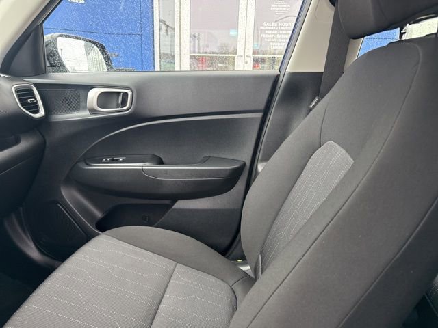 Certified 2026 Hyundai Venue SE image 33