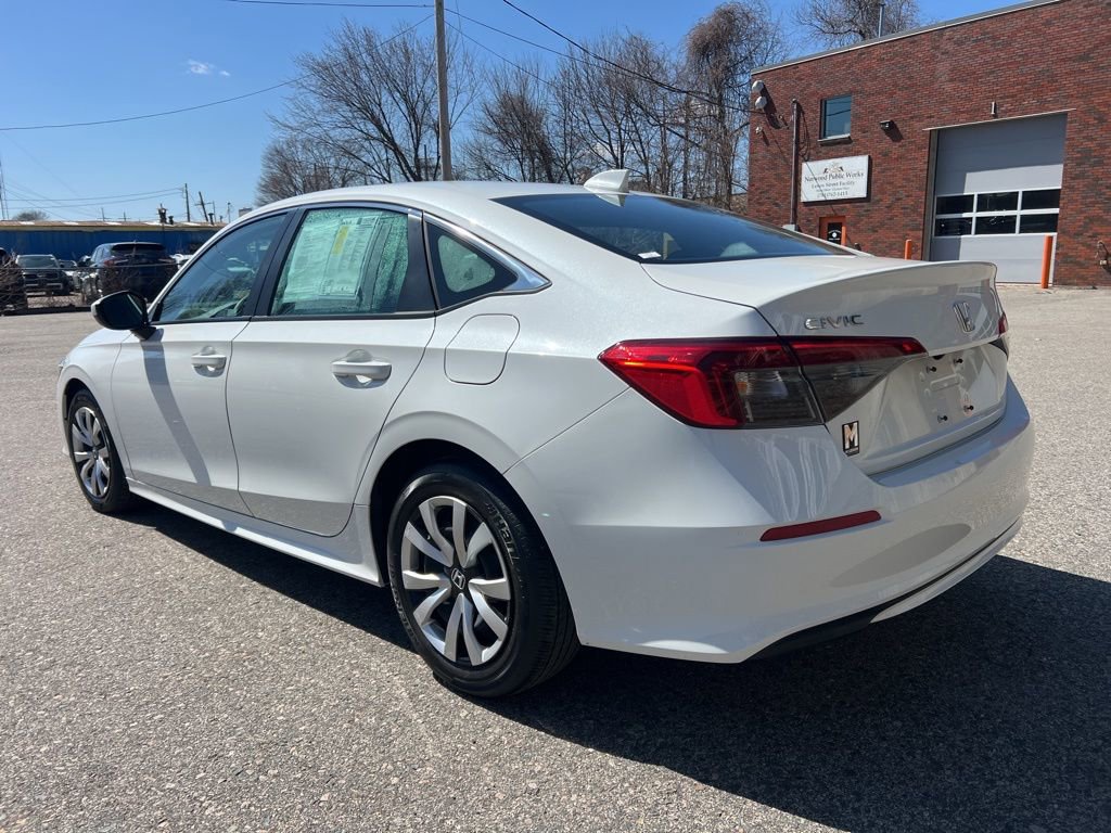 Used 2023 Honda Civic LX image 3