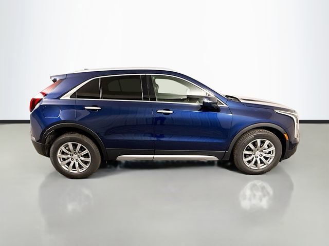 Used 2022 Cadillac XT4 Premium Luxury w/ Safety Alert Package image 8