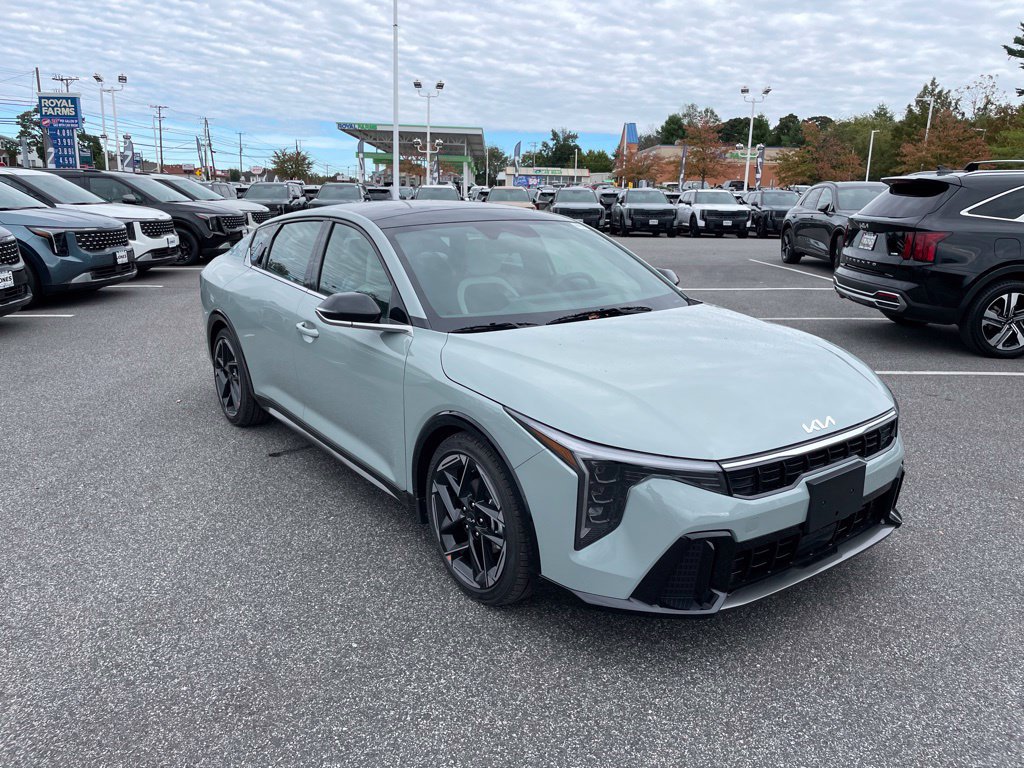 New 2026 Kia K4 EX FWD image 2