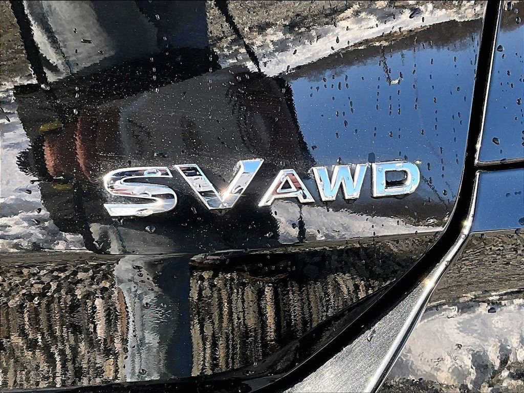 Used 2019 Nissan Rogue SV w/ Sun & Sound Touring Package image 8