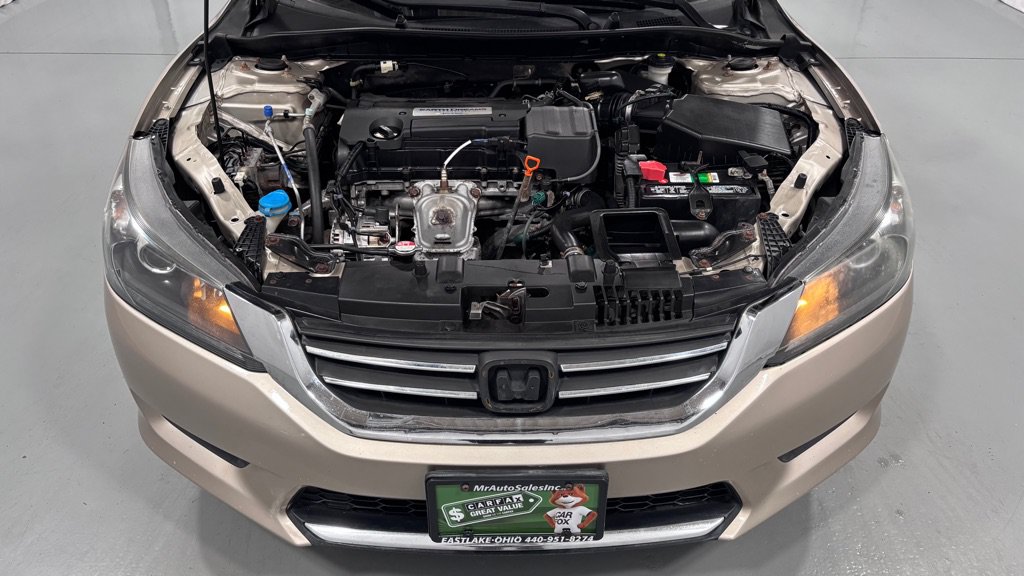 Used 2015 Honda Accord LX image 35