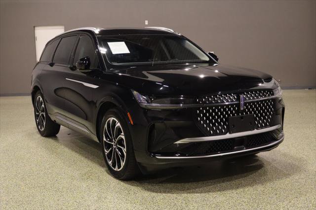 Used 2024 Lincoln Nautilus Reserve w/ Equipment Group 202A image 1