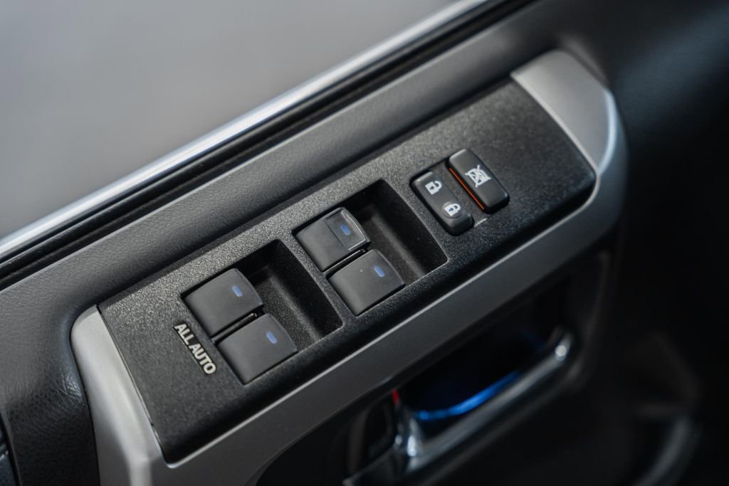 Used 2023 Toyota 4Runner Limited image 40