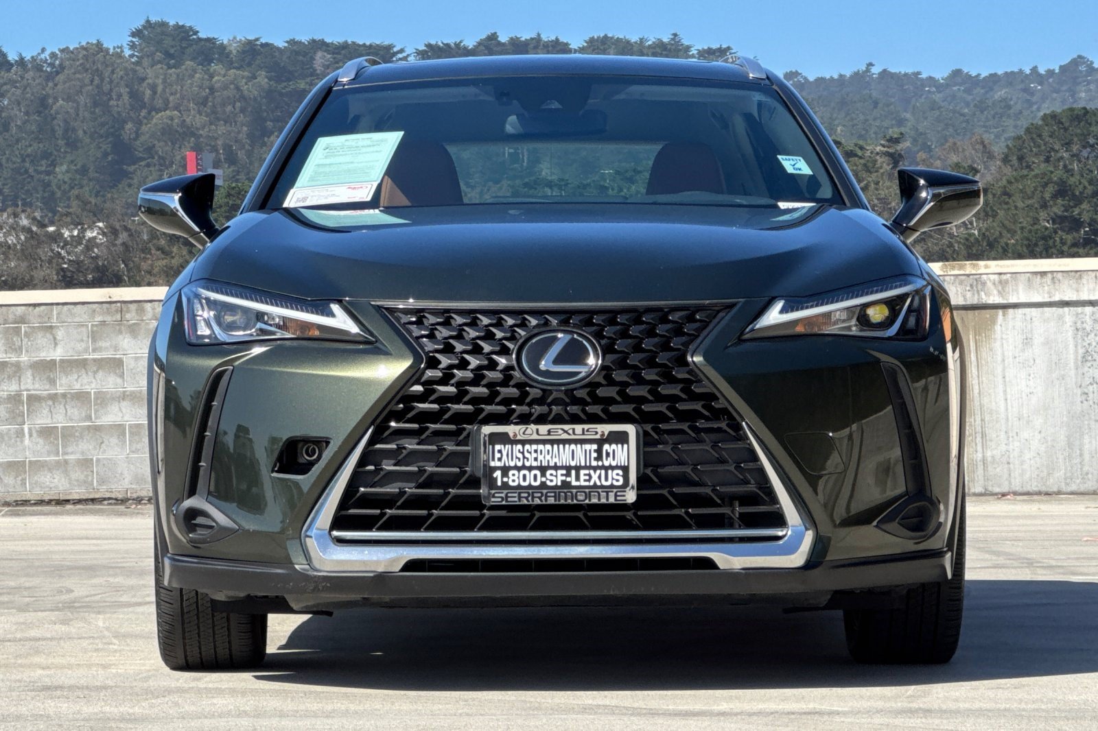 Used 2019 Lexus UX 200 w/ Accessory Package FWD image 5