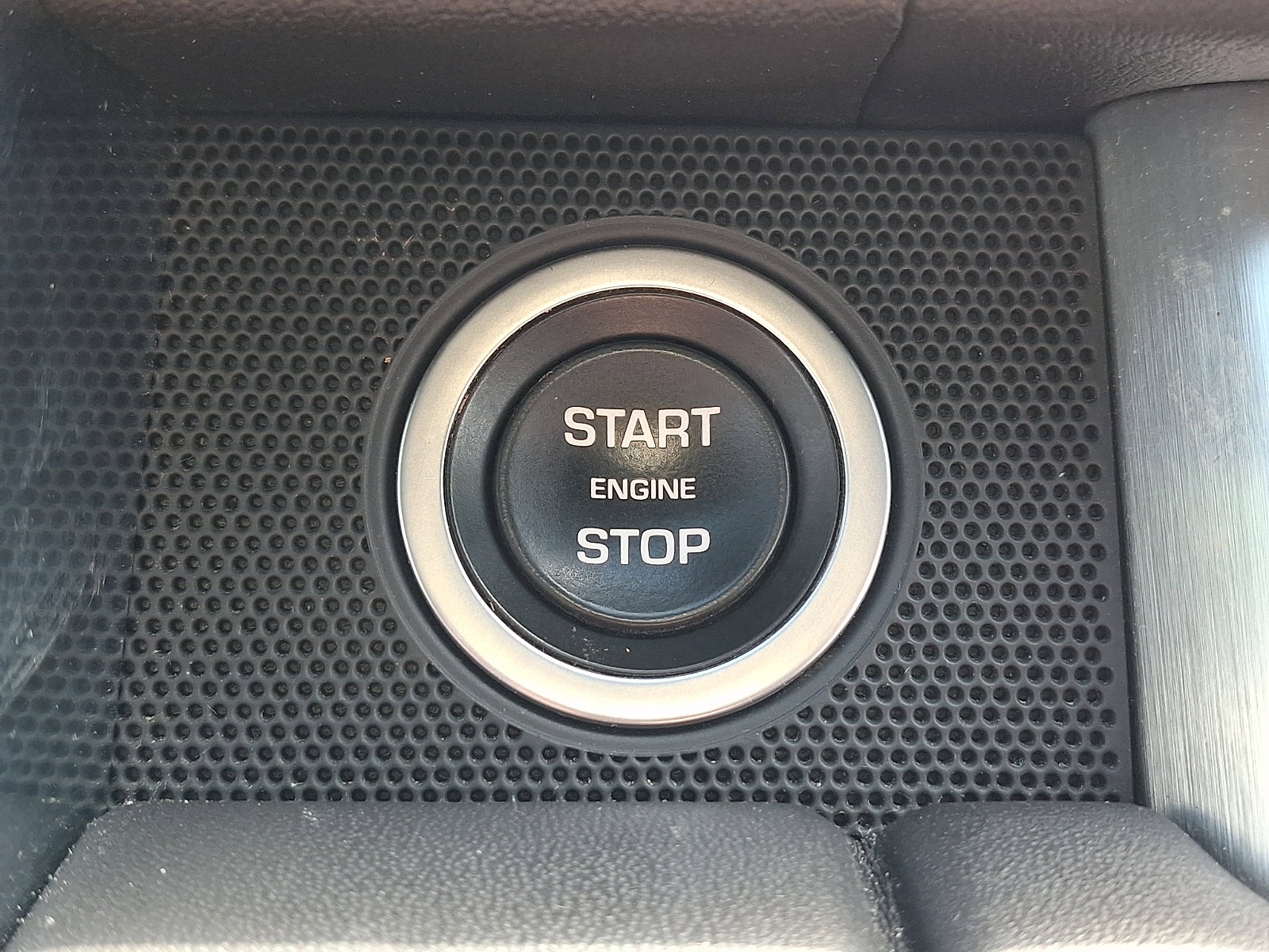 Used 2018 Land Rover Range Rover Long Wheelbase Supercharged image 23