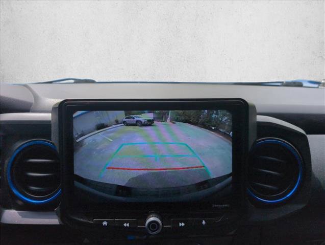 Used 2018 Toyota Tacoma TRD Sport w/ Technology Package image 12