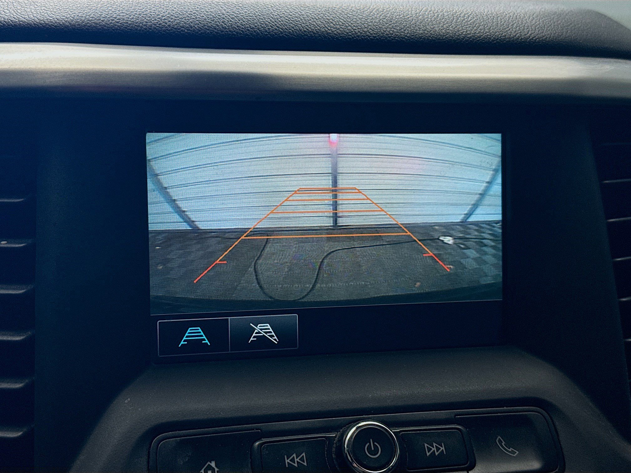 Used 2017 GMC Acadia SLE w/ Driver Alert Package I image 10