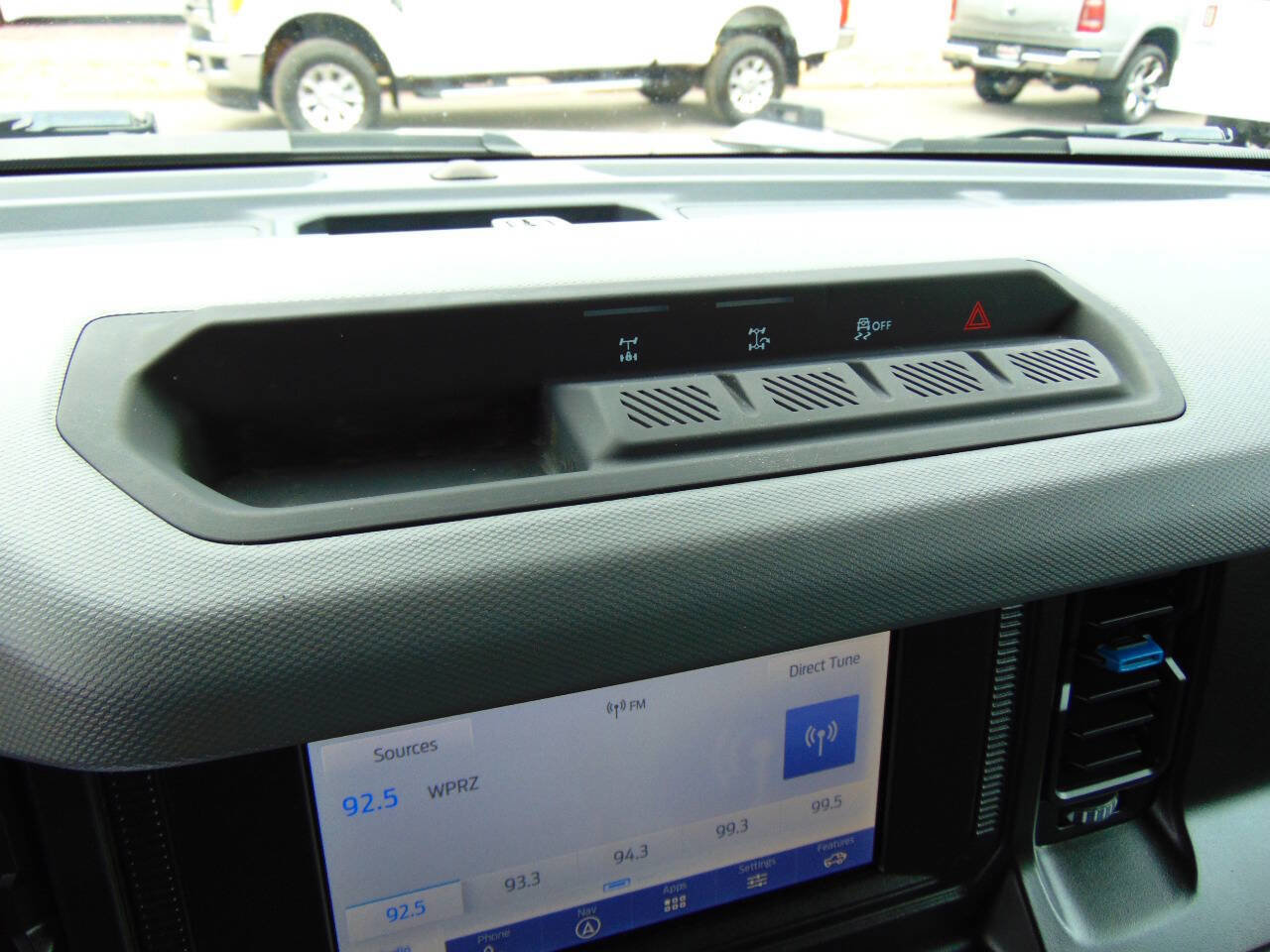 Used 2022 Ford Bronco Black Diamond image 42