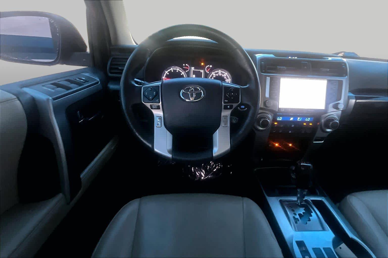 Used 2023 Toyota 4Runner Limited AWD/4WD image 6