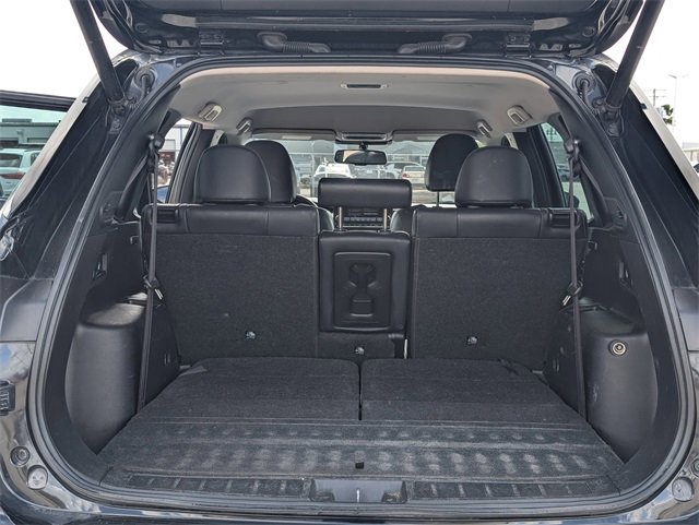 Used 2022 Mitsubishi Outlander SEL image 25