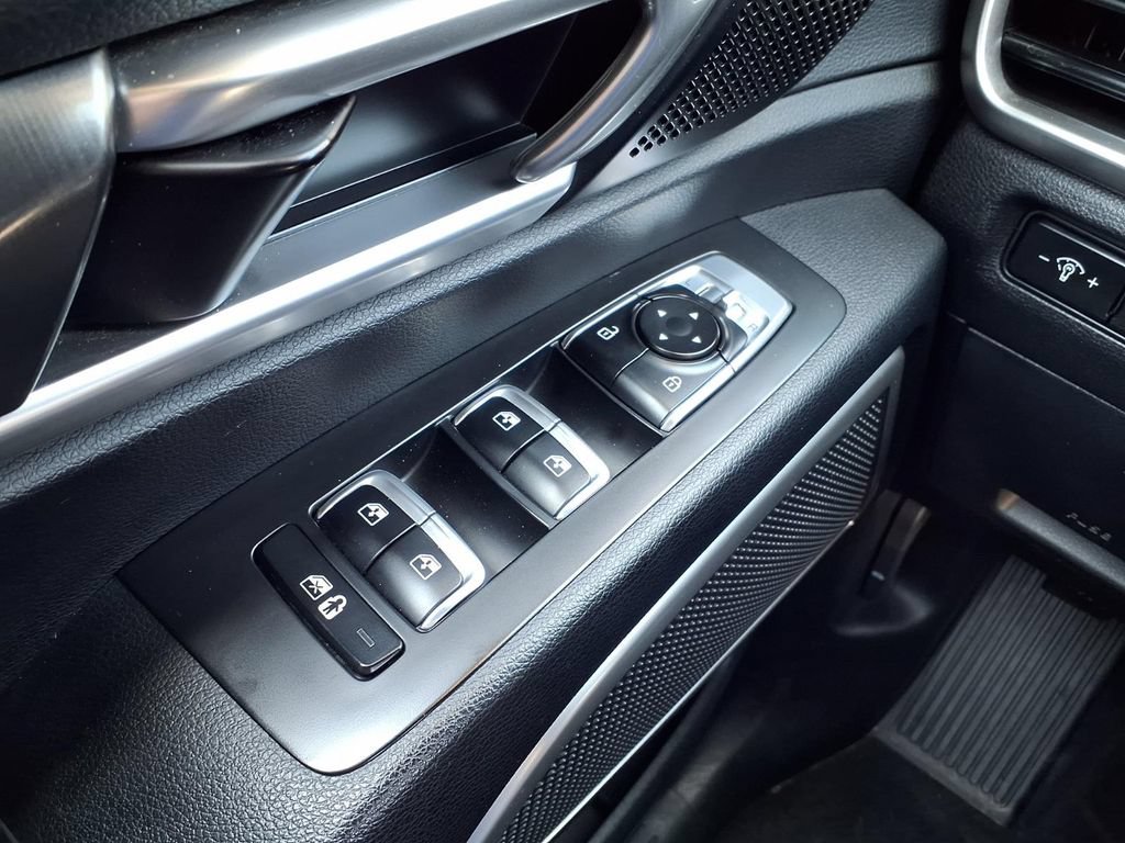 Certified 2023 Kia Telluride S w/ S Sunroof Package AWD/4WD image 19