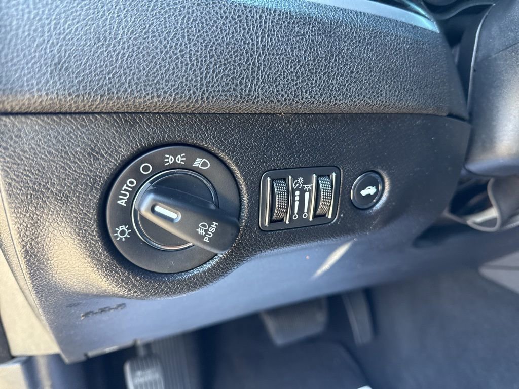 Used 2021 Chrysler 300 S image 15