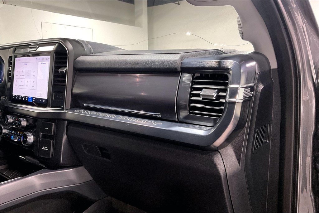Used 2025 Ford F250 Lariat w/ Tremor Off-Road Package AWD/4WD image 19