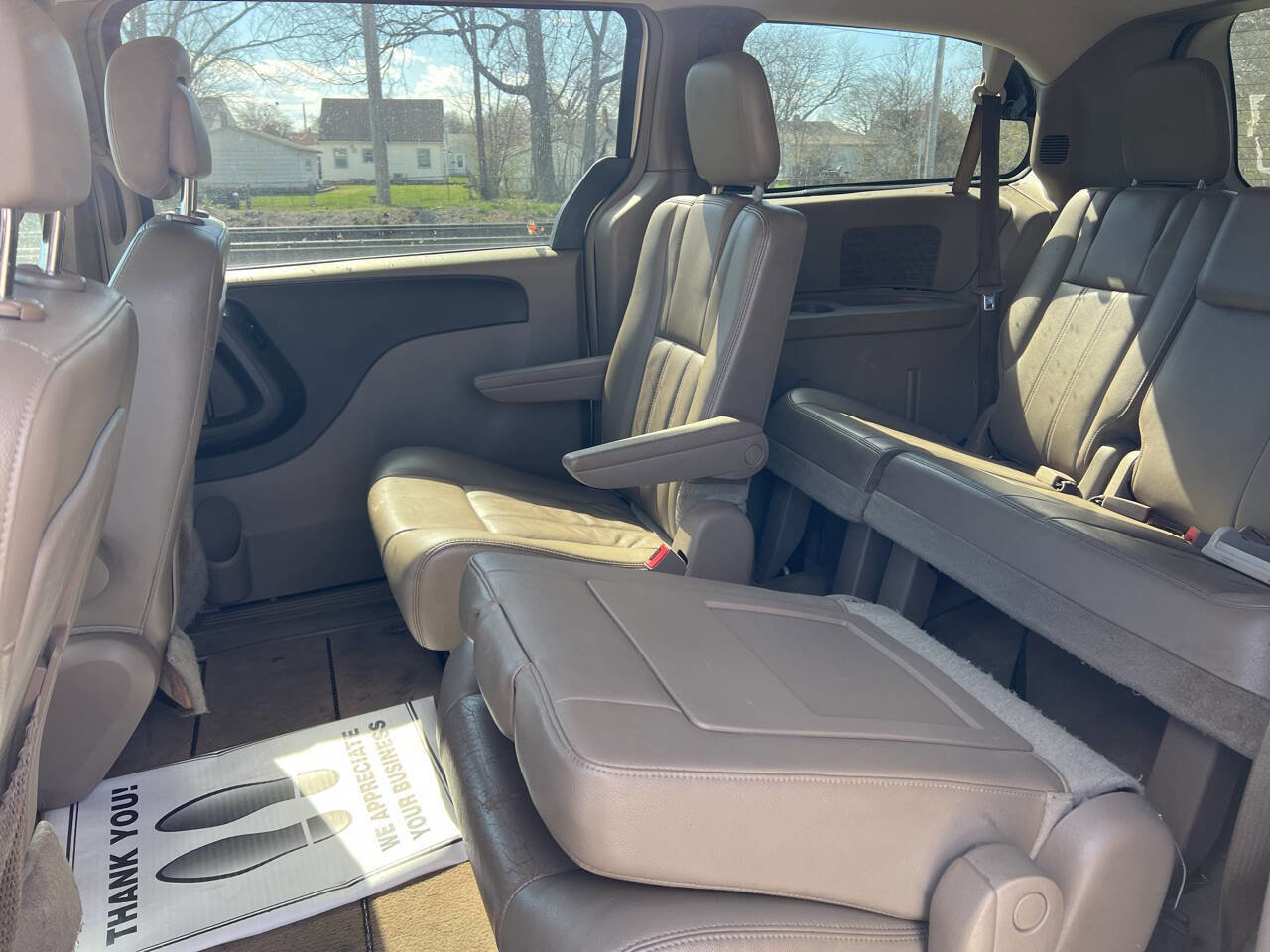 Used 2012 Chrysler Town & Country Touring w/ Entertainment Group #1 image 4