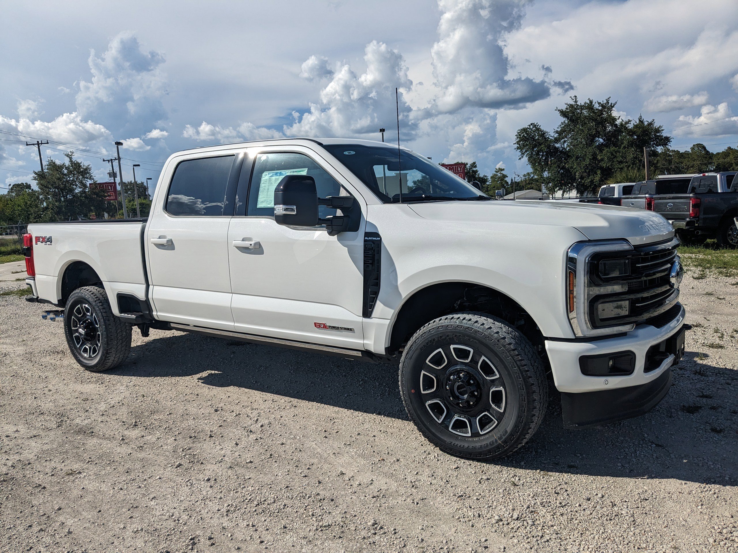 New 2025 Ford F250 Platinum image 3