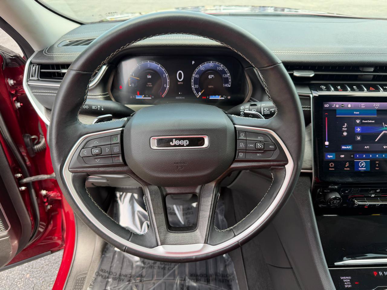 Used 2021 Jeep Grand Cherokee L Limited AWD/4WD image 31